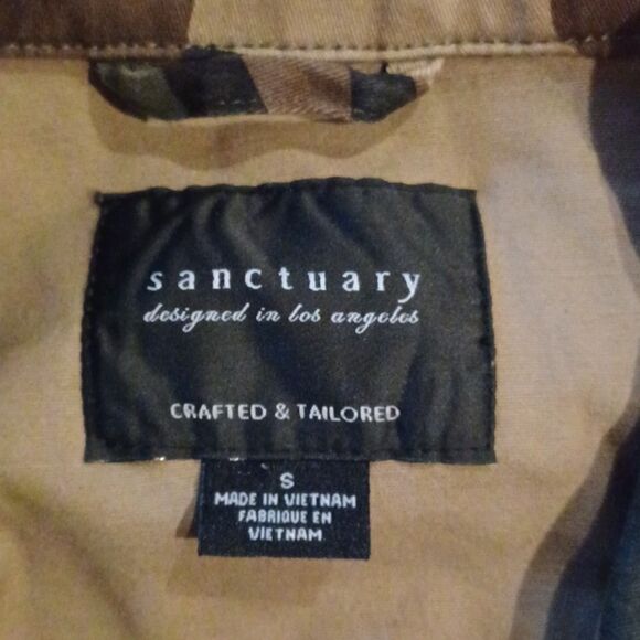Sanctuary size S large military camo print shacket, jacket. - Picture 2 of 4